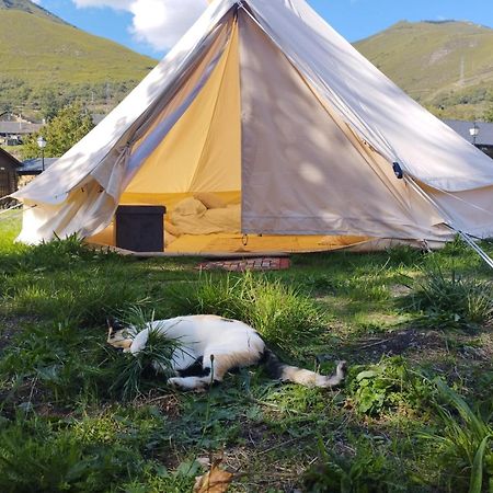 Camping La Zarapica - Palacios Del Sil Exteriér fotografie