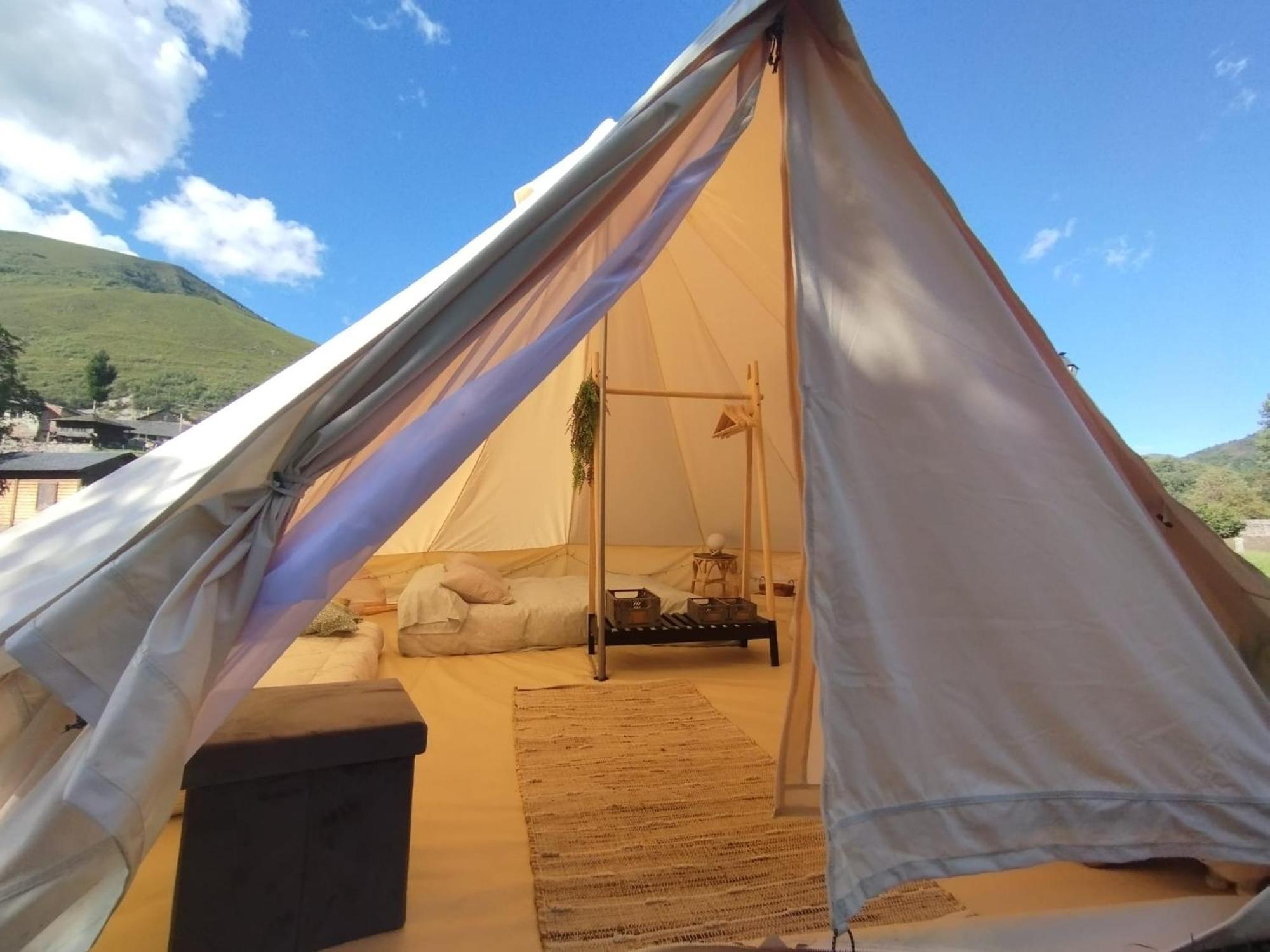 Camping La Zarapica - Palacios Del Sil Exteriér fotografie