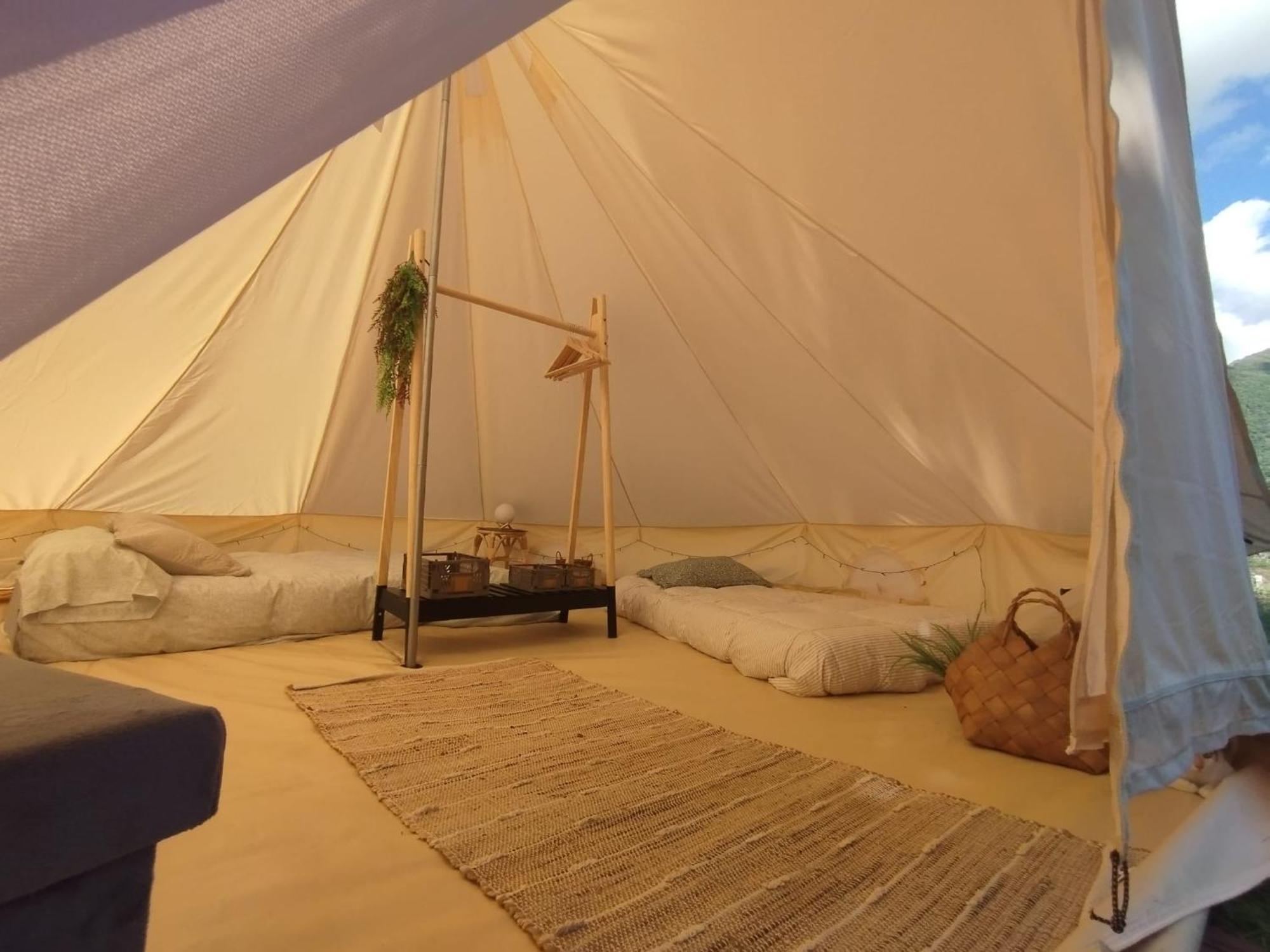 Camping La Zarapica - Palacios Del Sil Exteriér fotografie