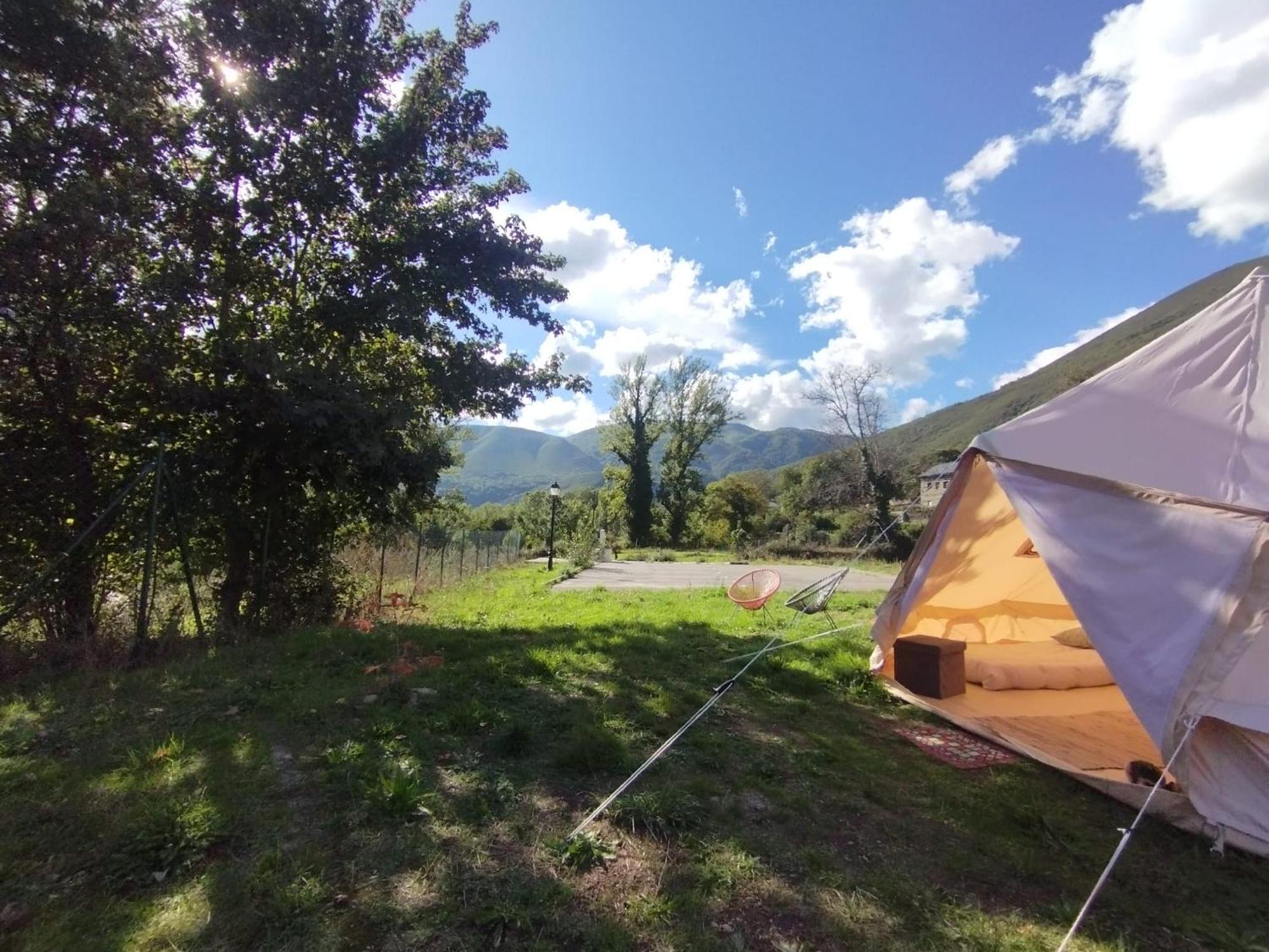 Camping La Zarapica - Palacios Del Sil Exteriér fotografie